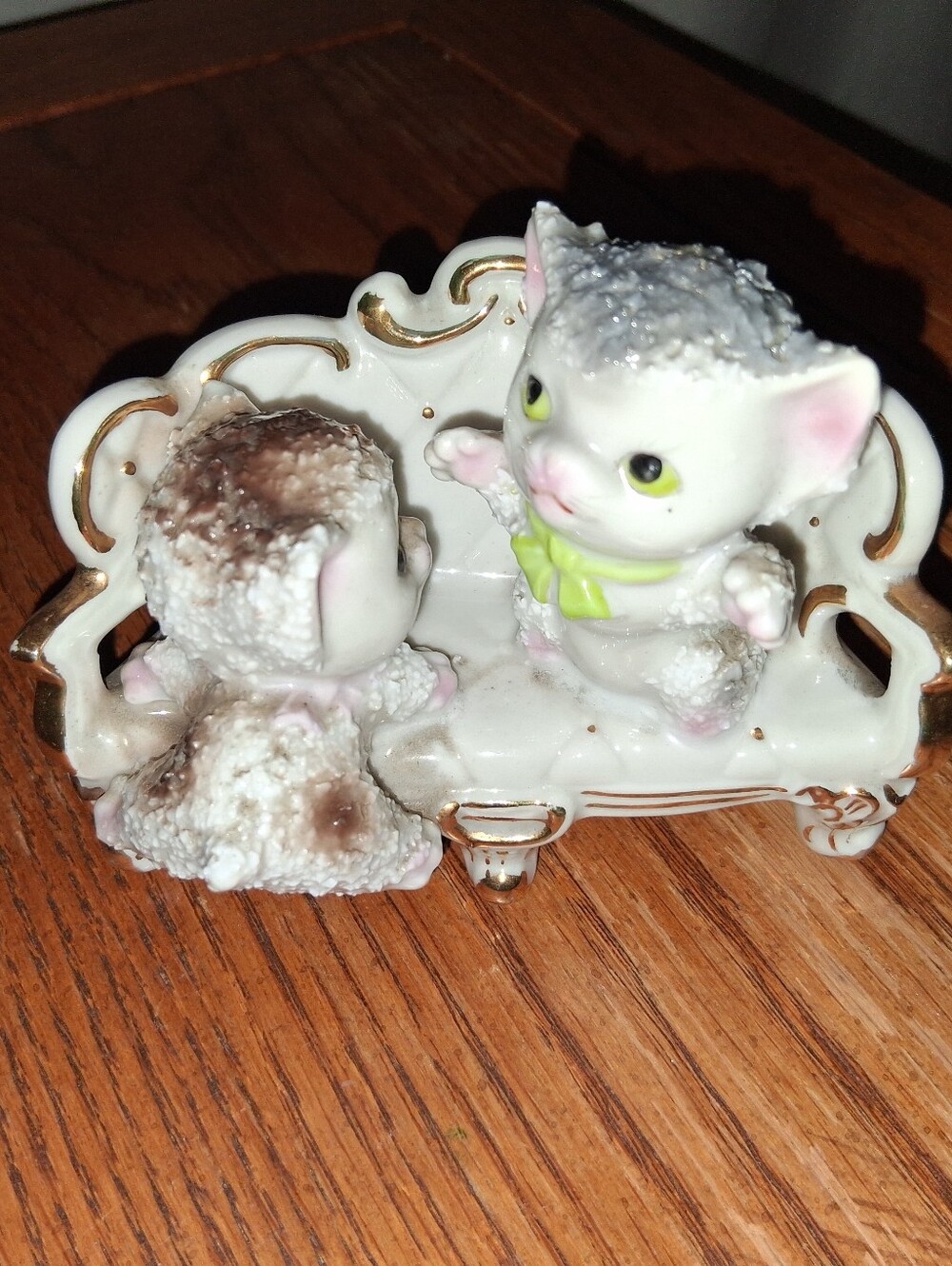 Antique Kittens In Chair - Picture 2 of 7
